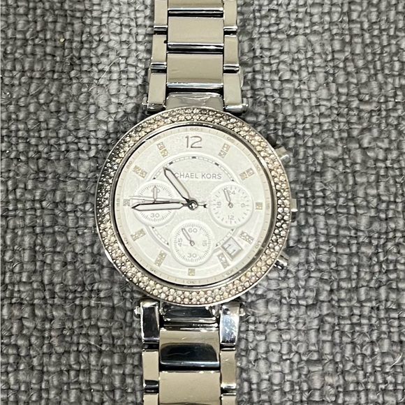 Michael Kors Silver Crystal-Embellished Watch MK 5353 - Picture 3 of 4